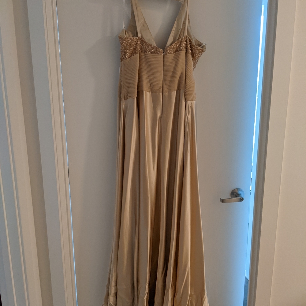Jovani Formal Dress - Picture 2 of 5